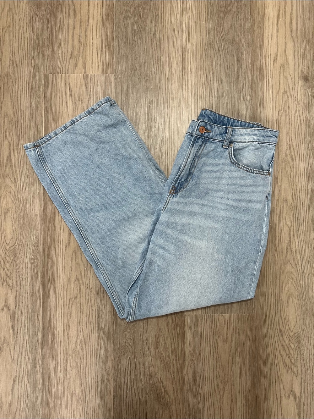 H&M Divided Light Wash Wide Leg Jeans Womens US 10